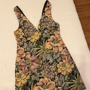 Floral short dress | Size 4